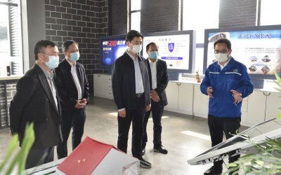 四川省委常委、宣傳部部長(zhǎng)甘霖蒞臨川威集團(tuán)連界基地調(diào)研