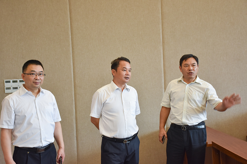 香港日升農業(yè)集團總裁李旭海一行蒞臨川威連界基地參觀考察(圖4)