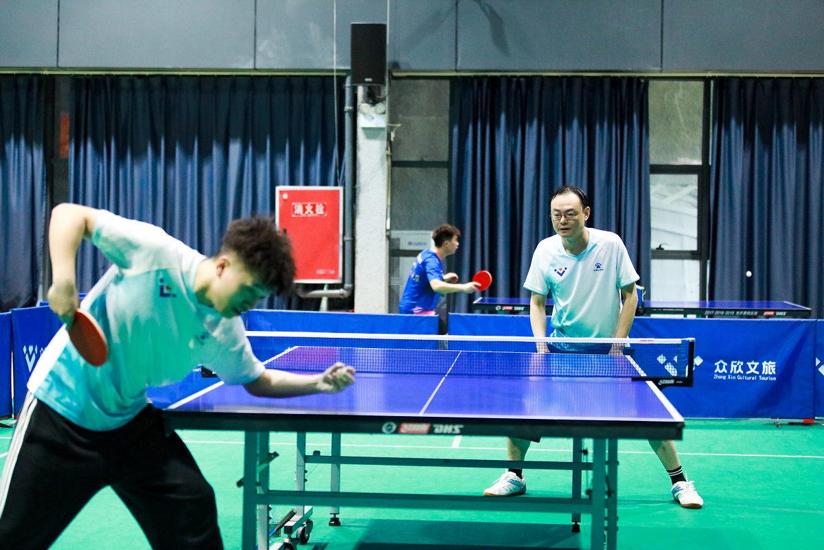川威集團第五屆“超越杯”體競聯(lián)賽精英賽隆重舉行(圖6) 川威集團第五屆“超越杯”體競聯(lián)賽精英賽隆重舉行(圖6)
