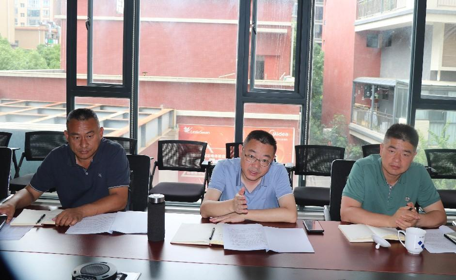 會理市委副書記、市長徐陽到礦業(yè)總公司財(cái)通公司調(diào)研(圖2)