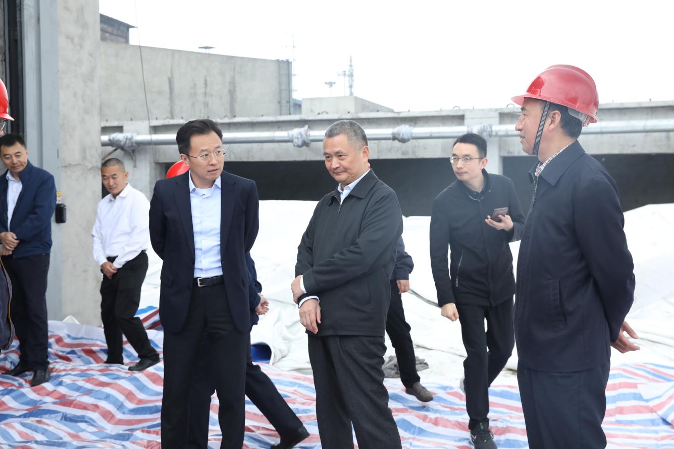 市人大常委會副主任曾云忠、市政府副市長畢勝到川威調(diào)研督導(dǎo)超低排放改造推進(jìn)情況(圖4)