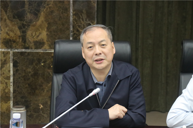 中鐵物資集團總經(jīng)理、黨委副書記唐建勇一行到川威座談交流(圖3)